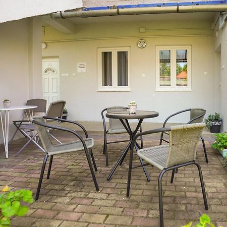 Piroska Bartok Teri Apartman 01 Eger Zewnętrze zdjęcie